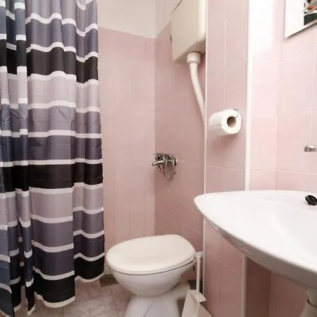 Dalmatin Uljana - 2 Apartment