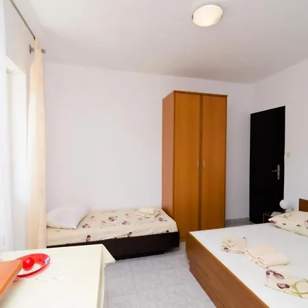 Dalmatin Uljana Апартаменты *